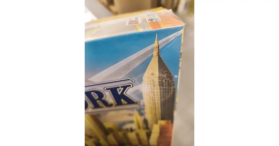 Korlátozott ajánlat New York City Essential Edition (angol) - sérült dobozos