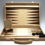 Backgammon fa kivitelben, fogantyúval, intarziás, 35x23 cm-es - 601117 Kedvezmény