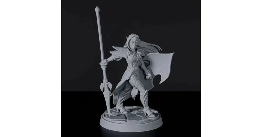 Titan Forge Miniatures Elf Female Fighter ver 3 Bestseller