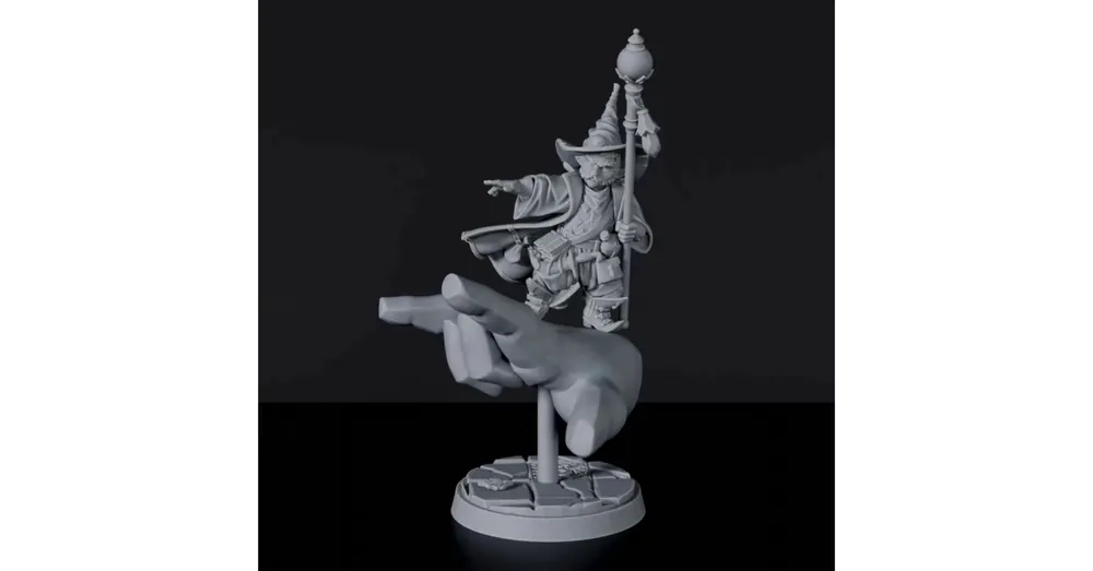 Titan Forge Miniatures Gnome Male Wizard ver 3 Utolsó esély