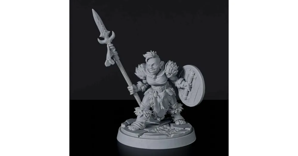 Azonnal elérhető Titan Forge Miniatures Halfling Female Barbarian ver 2