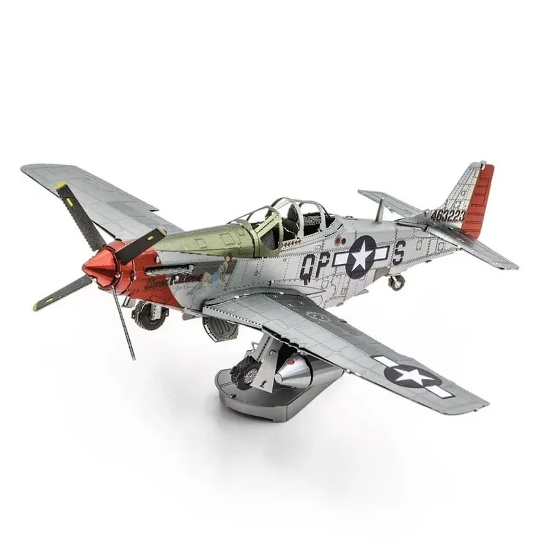 Metal Earth P-51D Mustang Sweet Arlene vadászrepülőgép - lézervágott acél makettező szett Újdonság